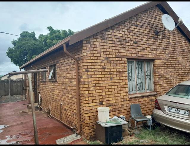 3 BEDROOM HOUSE FOR SALE IN SOSHANGUVE VV